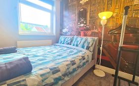 Cosy Room In East Ham