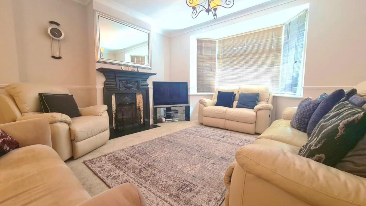 Cosy Room In East Ham London Exterior photo